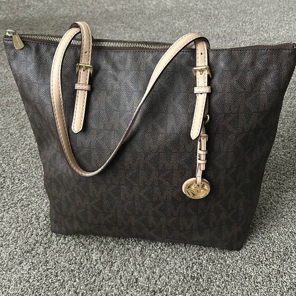 Authentic Large Michael Kors Tote Bag